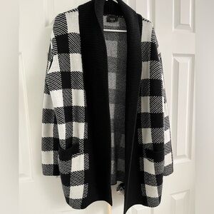 Vici cardigan - black and white checker